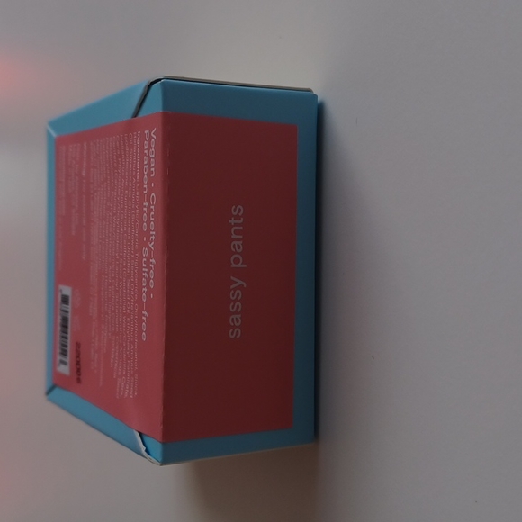 Alleyoop Stack the Odds Multi-Use Face Stacker in Sassy Pants - Picture 8 of 8